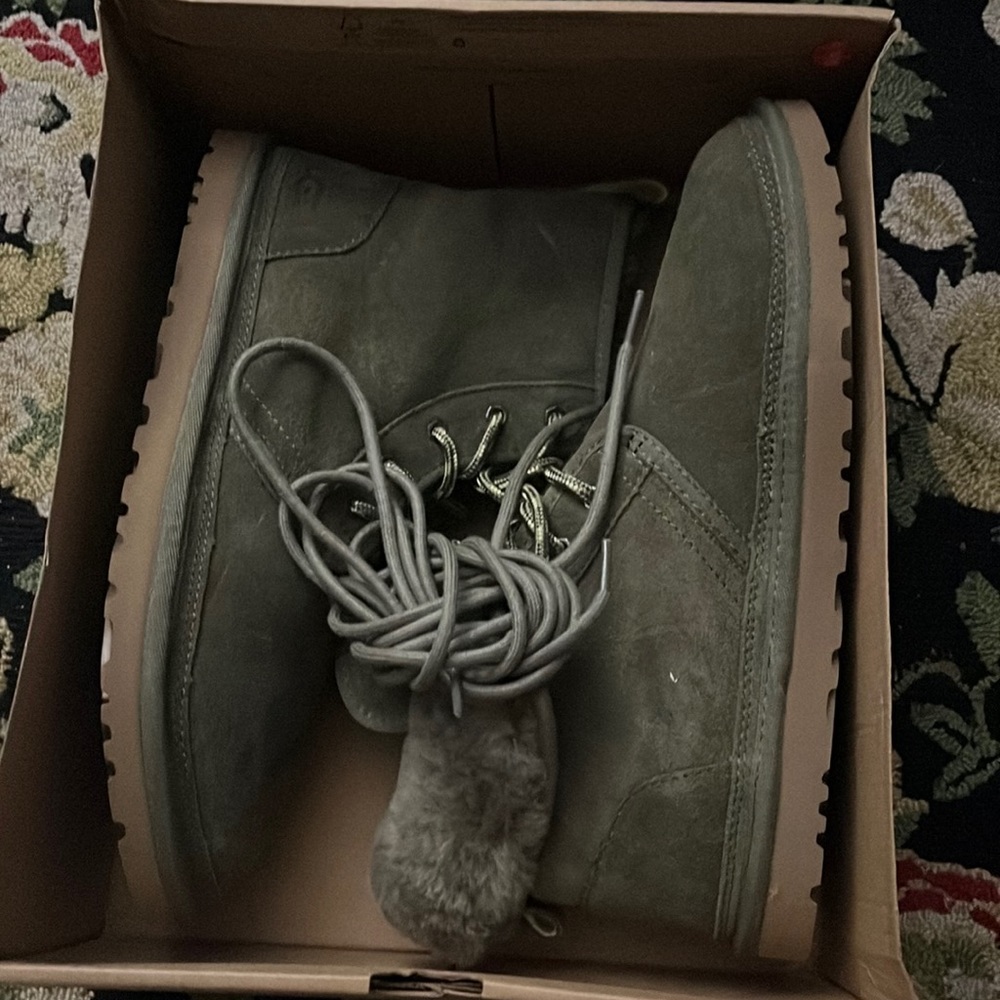 Men’s uggs boots